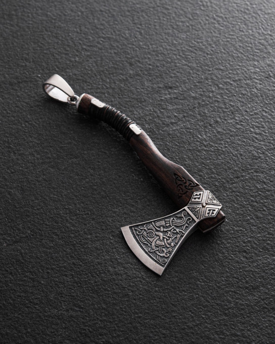 Срібний кулон VIKING AX (кокоболо) / Кулони + 9