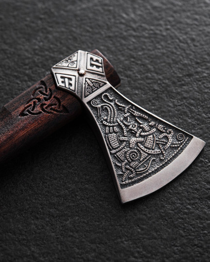 Серебряный кулон VIKING AX (кокоболо) / Кулоны + 3