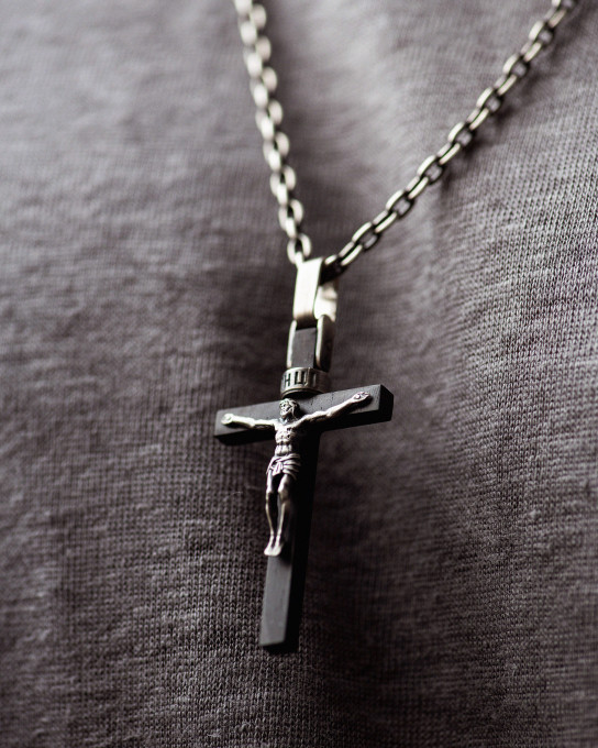 Серебряный крест CRUCIFIXION of JESUS CHRIST с эбеном / Кулоны + 7