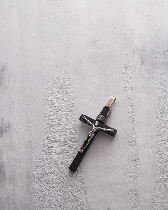 Серебряный крест CRUCIFIXION of JESUS CHRIST с эбеном / Кулоны + 8