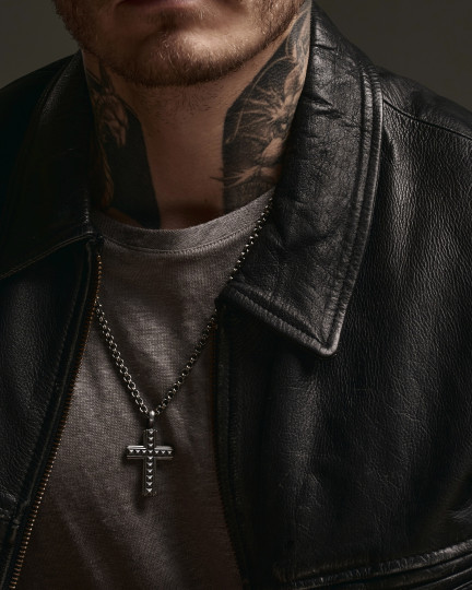 Серебряный крест FAITH / Кулоны + 2