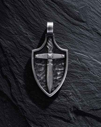 Серебряный кулон SWORD ON SHIELD / Кулоны + 3