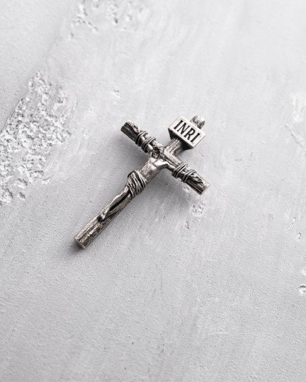 Крест в белом золоте CRUCIFIXION of JESUS CHRIST S / Кулоны + 3