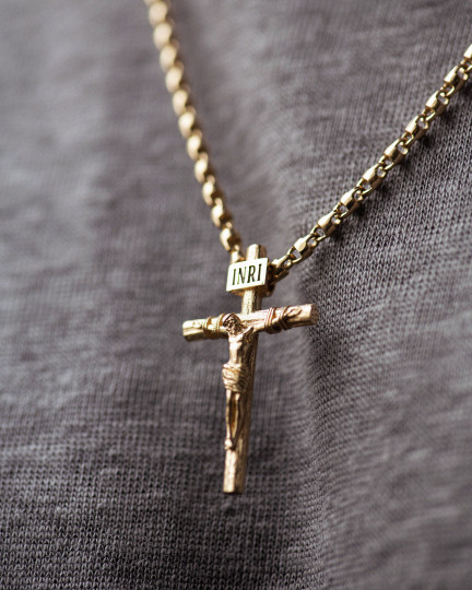 Крест в желтом золоте CRUCIFIXION of JESUS CHRIST S / Кулоны + 4
