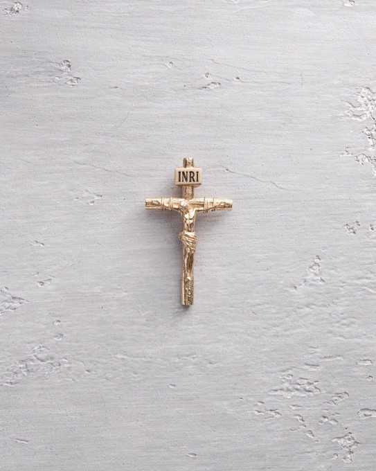 Хрест в жовтому золоті CRUCIFIXION of JESUS CHRIST S / Кулони