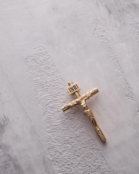 Хрест в жовтому золоті CRUCIFIXION of JESUS CHRIST M / Кулони + 5