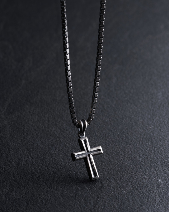 Срібний хрест BLESSED / Кулони + 10
