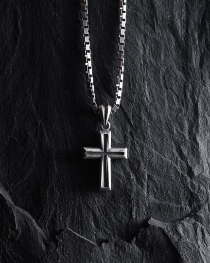 Серебряный крест BLESSED  / Кулоны + 3