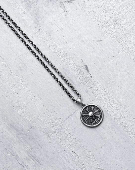 Срібний кулон VEGVISIR WITH SKULL / Кулони + 4