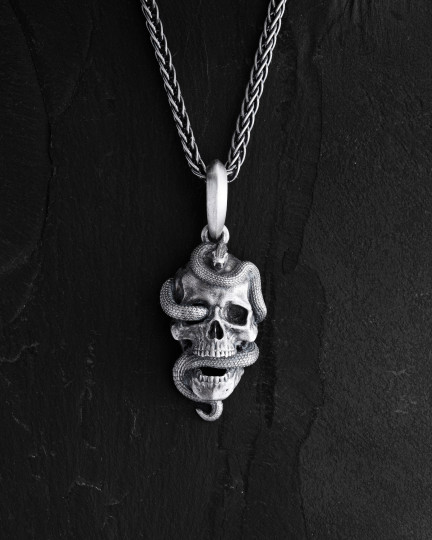 Серебряный кулон SKULL AND SNAKE / Кулоны