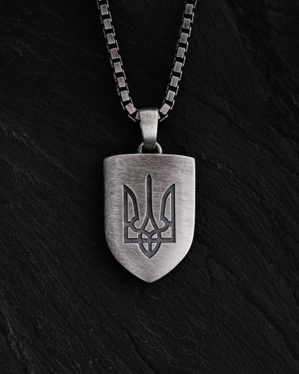 Серебряный кулон - щит TRIDENT / Кулоны