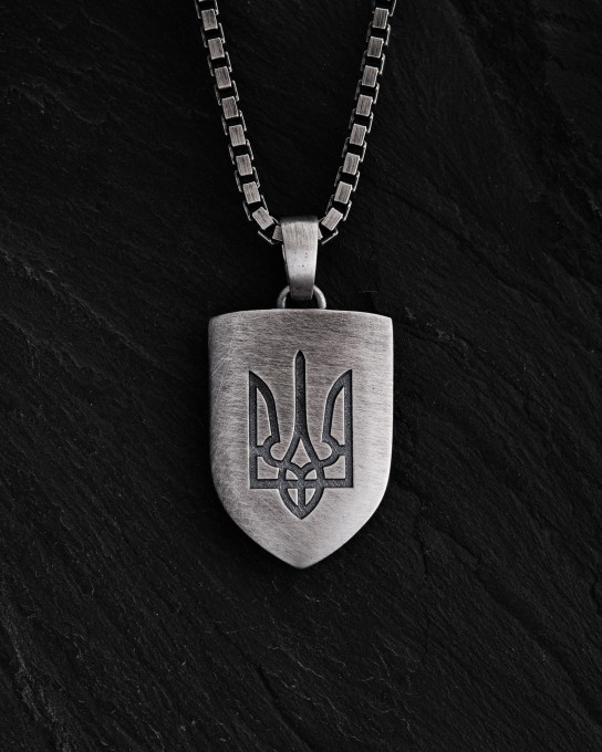 Срібний кулон - щит TRIDENT / Кулони