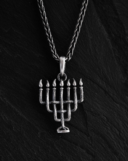 Серебряный кулон MENORAH / Кулоны
