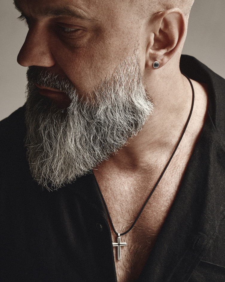 Silver cross LUMEN FIDEI. BLACK STONES 6