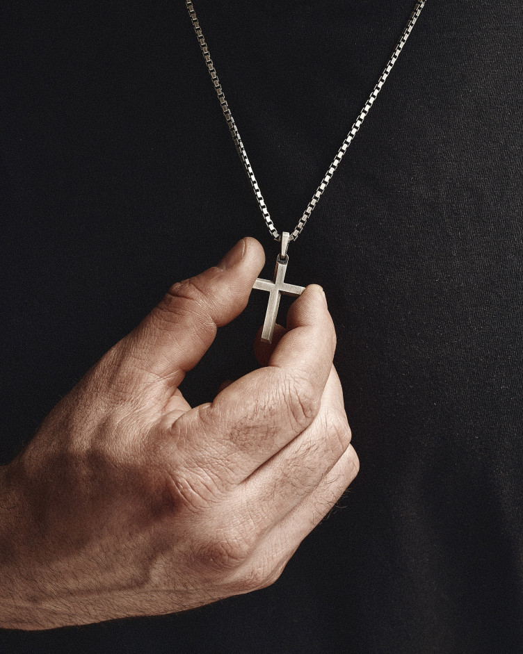 Silver cross REDEEMER 2