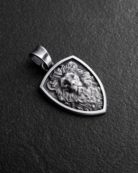 Срібний кулон THE WISDOM OF THE LION 4