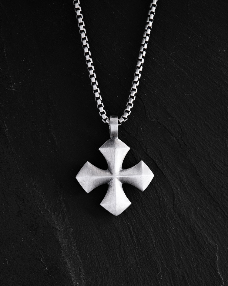 Серебряный кулон CROSS PATTÉE 2
