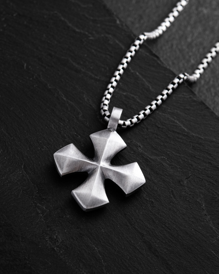 Серебряный кулон CROSS PATTÉE