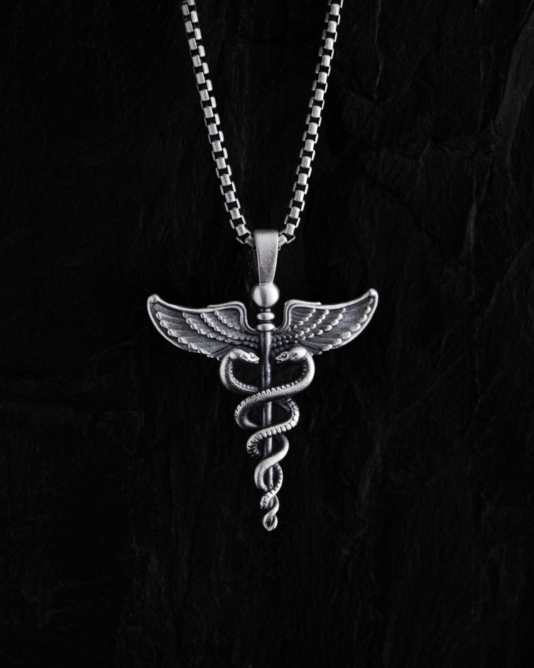 Серебряный кулон CADUCEUS
