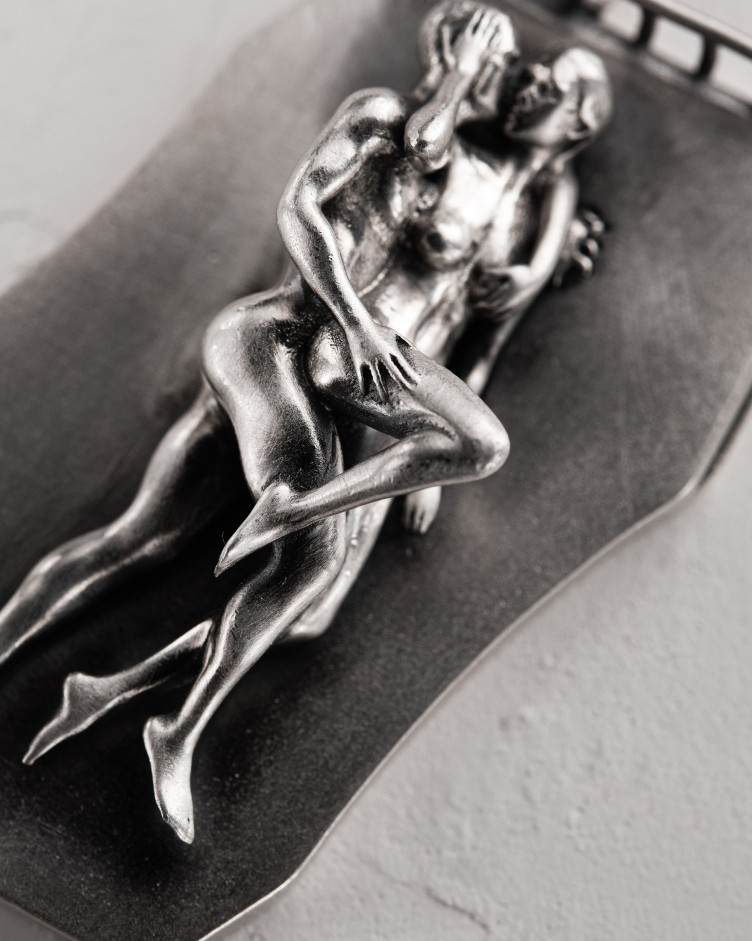 Серебряный кулон IN BED 3