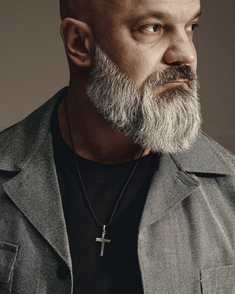 Хрест REDEEMER в білому золоті 4