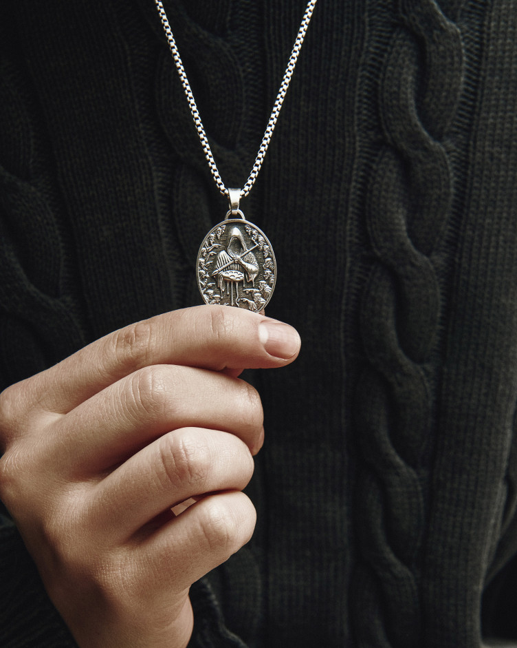 Срібний кулон THE PAINTER OF FATE 4