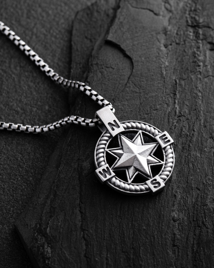 Срібний кулон WIND ROSE