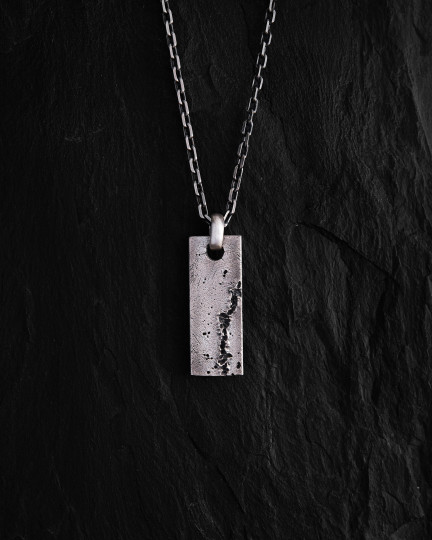 Серебряный кулон на цепочке MONOLITH  / Кулоны + 3