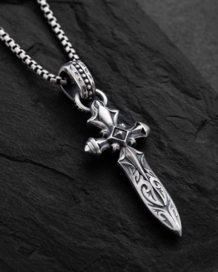 Срібний кулон DAGGER / Кулони