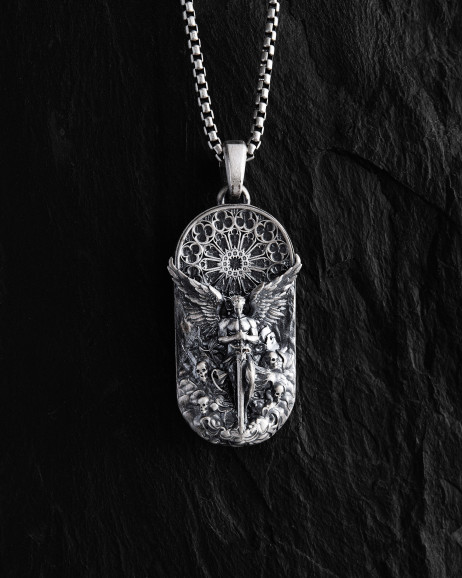 Серебряный кулон SAINT MICHAEL