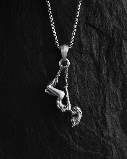 Серебряный кулон SHIBARI GIRL / Кулоны