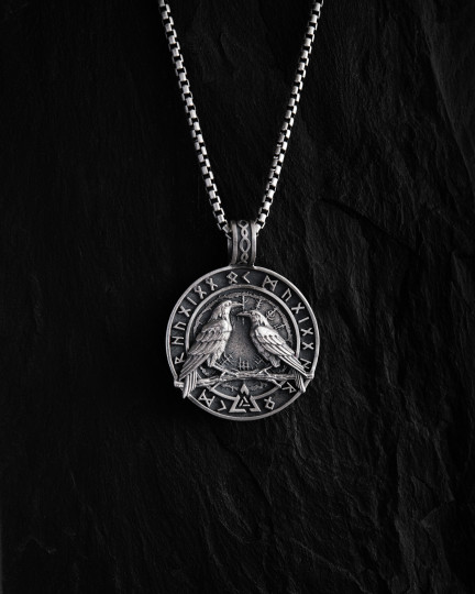 Срібний кулон ODIN'S RAVENS. RUNES. VALKNUT / Кулони
