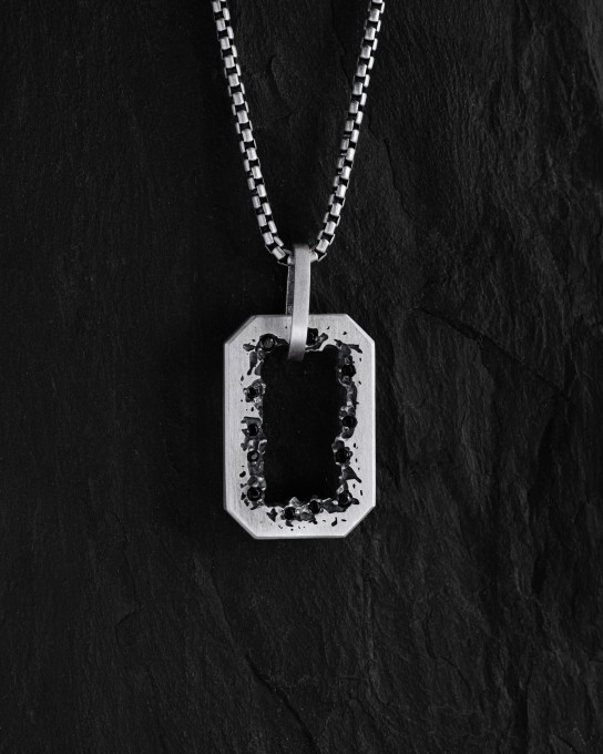 Срібний кулон VINDUE. BLACK STONES / Кулони