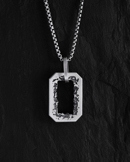 Срібний кулон VINDUE. BLACK STONES / Кулони + 2