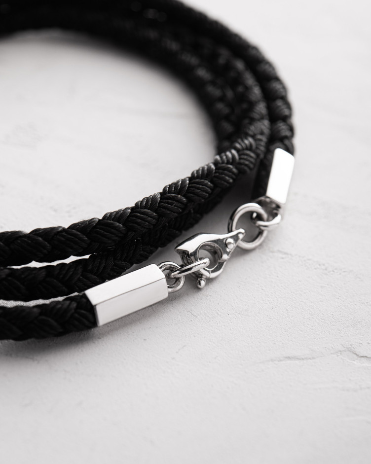 Шелковый шнурок FACET со вставками из белого золота 4