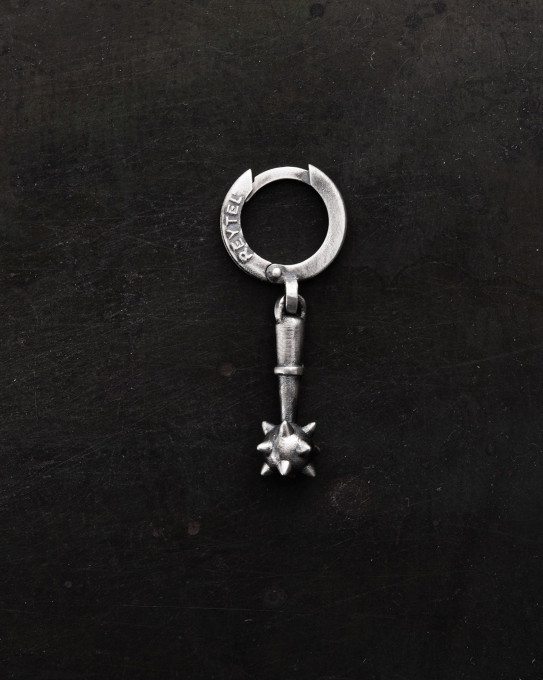 Серебряная моносерьга БУЛАВА / Серьги + 4