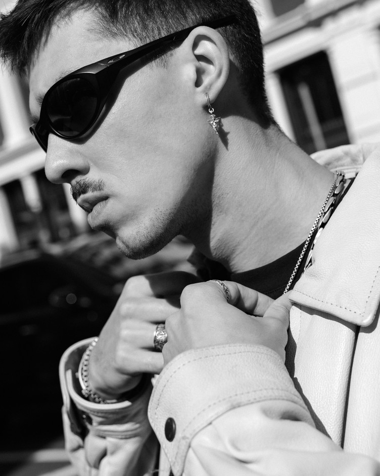 Silver single earring ANGEL OF LIGHT 8