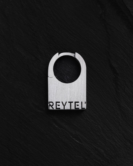 Серебряная моносерьга TAG REYTEL / Серьги + 3