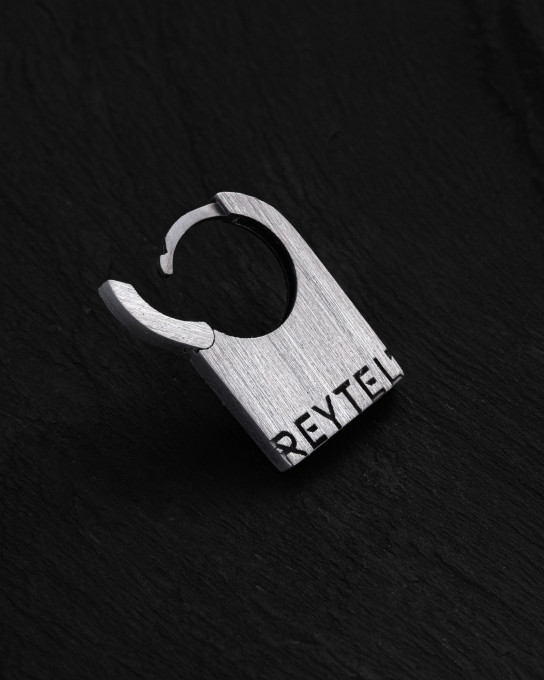 Серебряная моносерьга TAG REYTEL / Серьги + 5