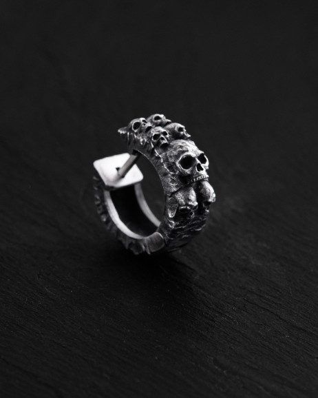 Silver single earring DREAD
