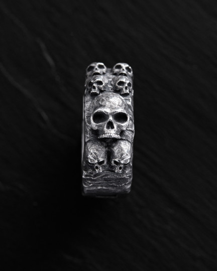 Серебряная моносерьга DREAD / Серьги + 3