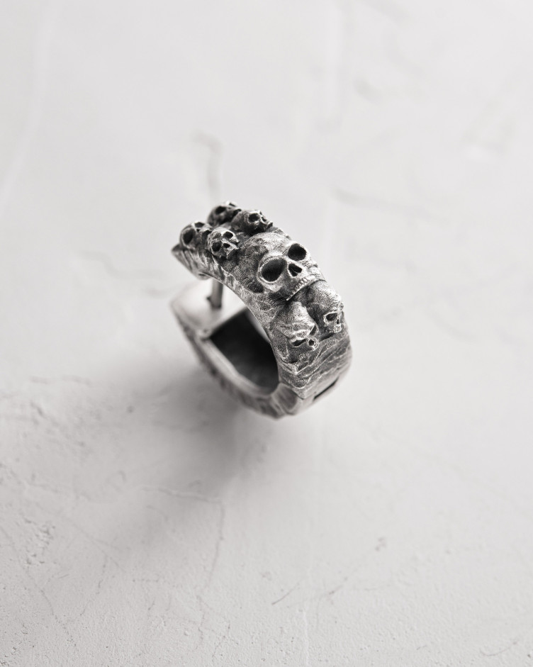 Silver single earring DREAD 5
