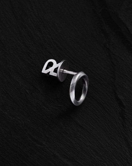 Срібна моносережка MÖBIUS / Сережки + 3