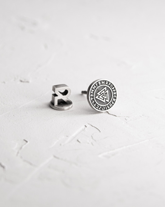 Серебряная моносерьга VALKNUT. RUNES / Серьги + 5