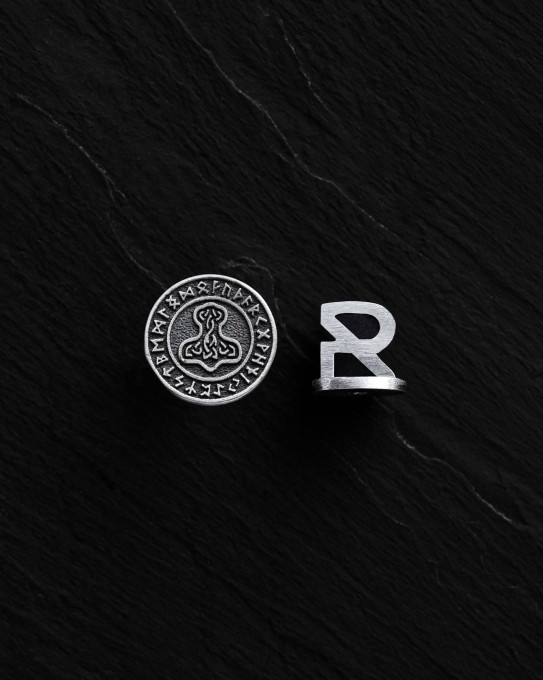 Серебряная моносерьга THOR'S HAMMER. RUNES / Серьги
