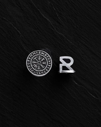 Серебряная моносерьга VEGVISIR. RUNES / Серьги