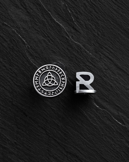 Серебряная моносерьга TRIQUETRA. RUNES / Серьги