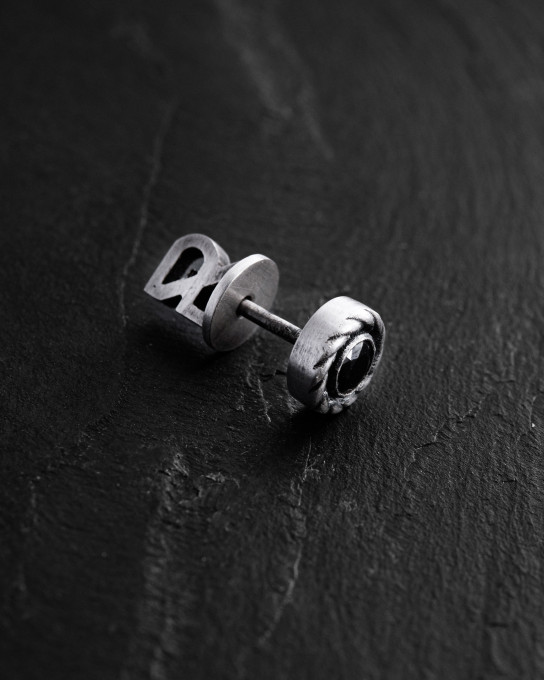 Срібна моносережка REEKS. BLACK STONE / Сережки + 3