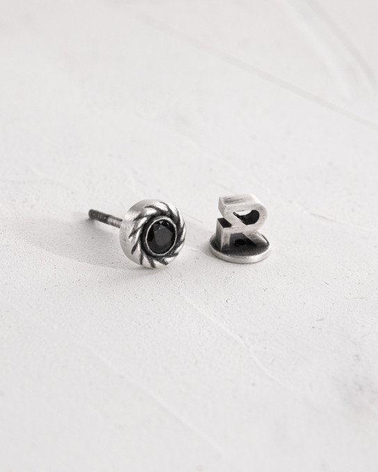 Срібна моносережка REEKS. BLACK STONE / Сережки + 6