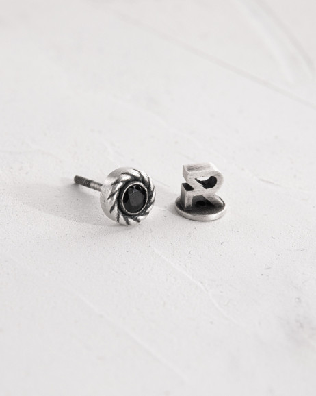 Серебряная моносерьга REEKS. BLACK STONE 6